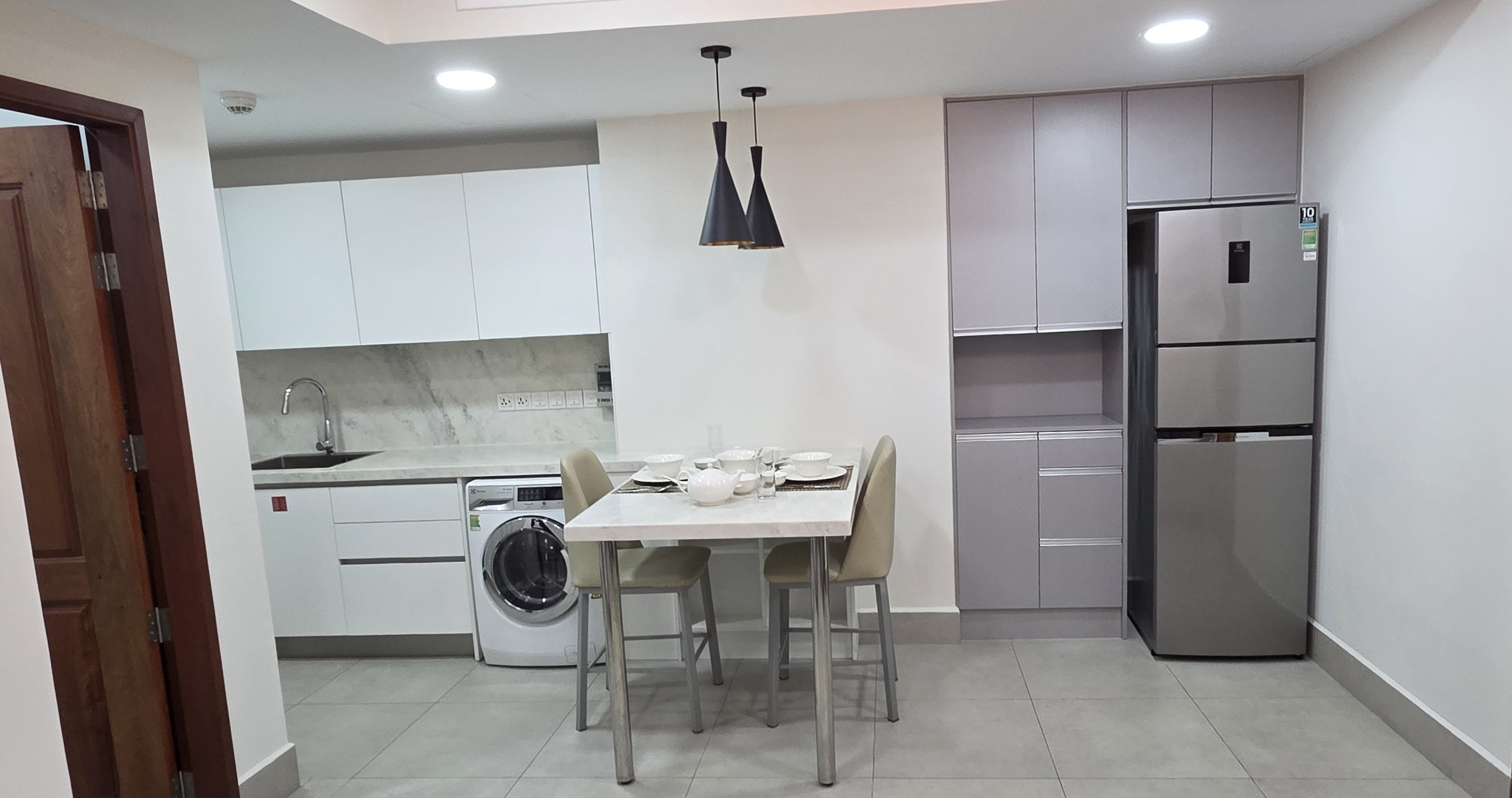 Serviced Apartment 2.jpg